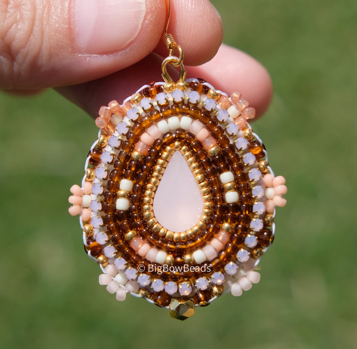 Woodsy Peach Teardrop Earrings
