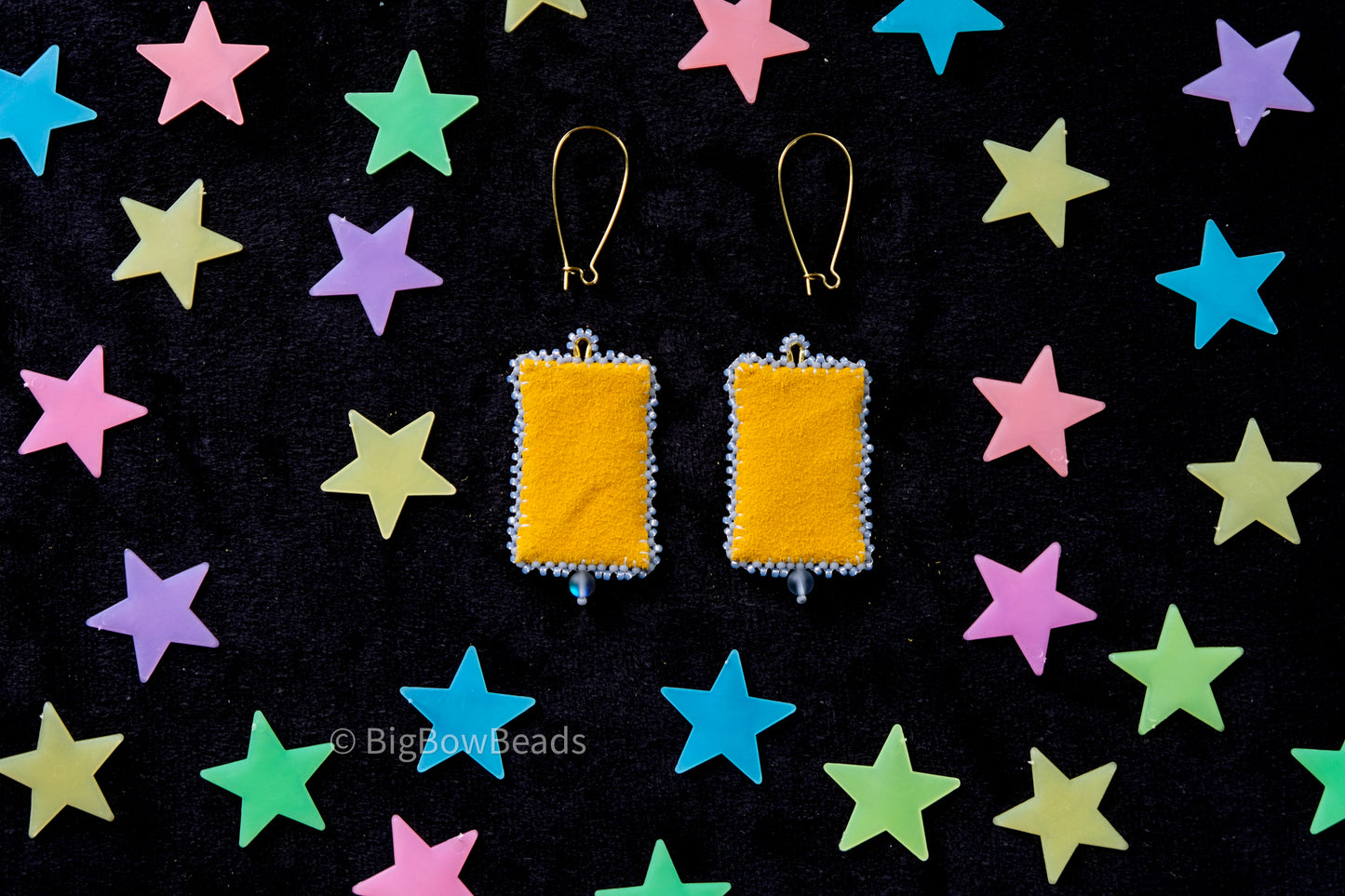 Gray Woven Stars Earrings
