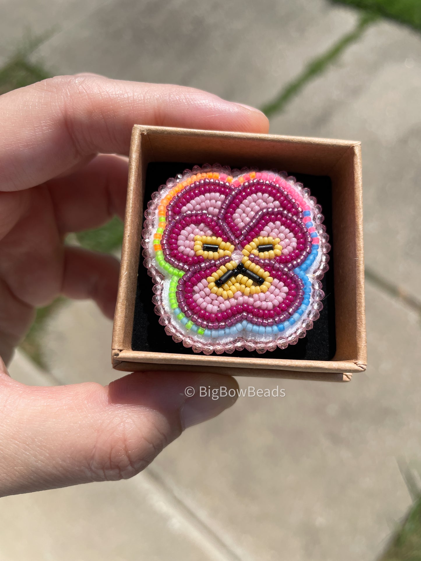 Neon Pansy Flower Ring